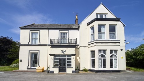 Stunning Grade II listed East Yorkshire building perfectly suited to become hotel or spa on market at £1.5m